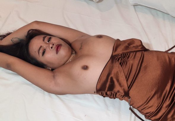 Pinay Teen Sandra in Seductive mode